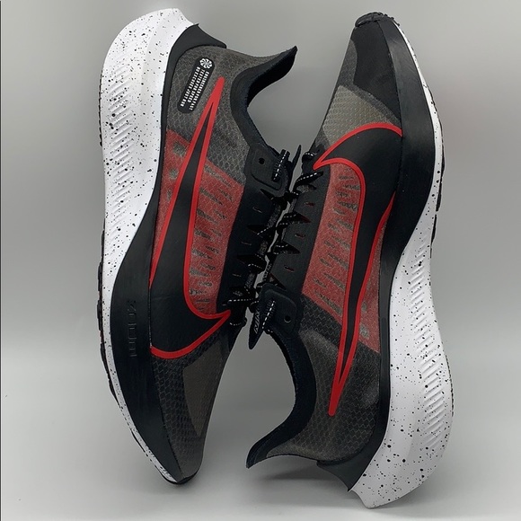 • NIKE ZOOM GRAVITY black/university red-white - Picture 14 of 16